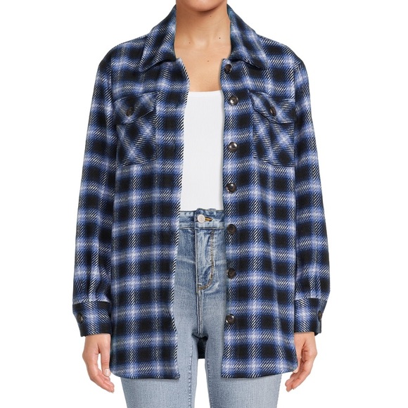 Blue plaid Shacket - Picture 2 of 8